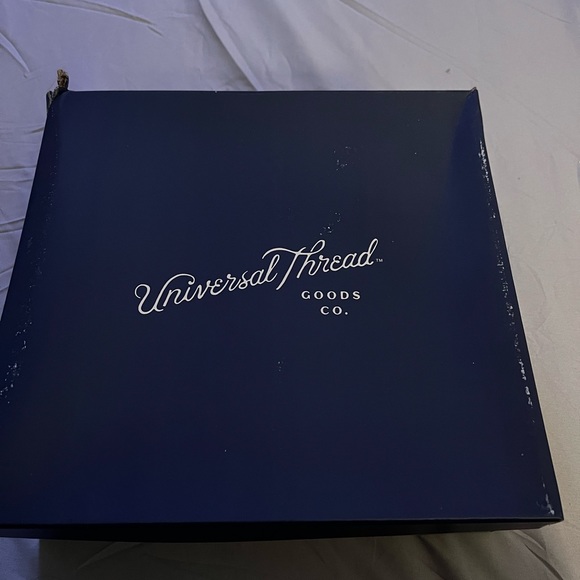 One Day Sale!! Women’s ‘Fawn’ Boots FAST SHIPPING!!! - Picture 5 of 6